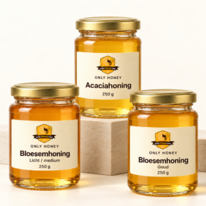 Zachte honingselectie: Bloesemhoning / Licht / medium / 250 g; Acaciahoning / 250 g; Bloesemhoning / Goud / 250 g